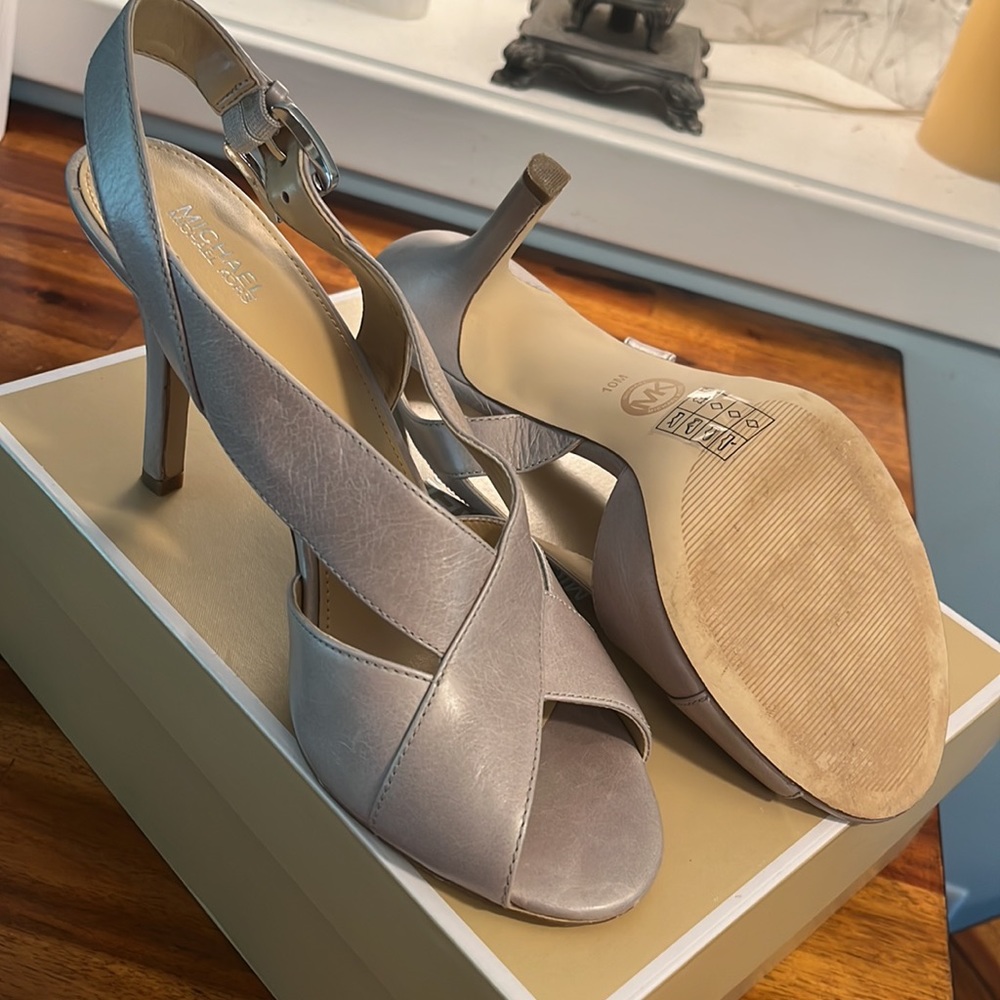 Gray Leather, Slingback Heels, Size 10 - Picture 4 of 5